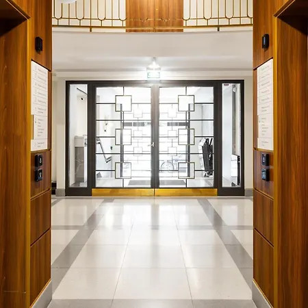 Apartmán Modern 1 Bedroom Near Old Town - Ac - Lift