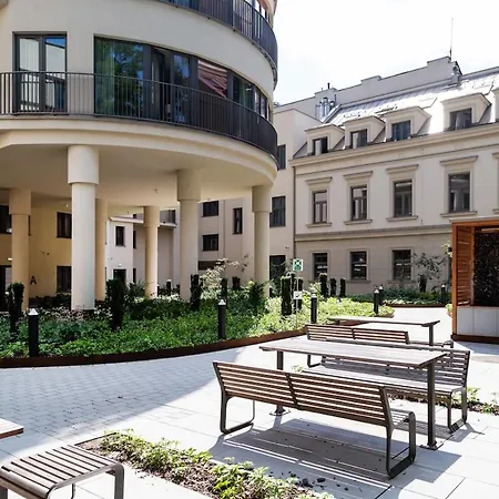 Modern 1 Bedroom Near Old Town - Ac - Lift Lejlighed *